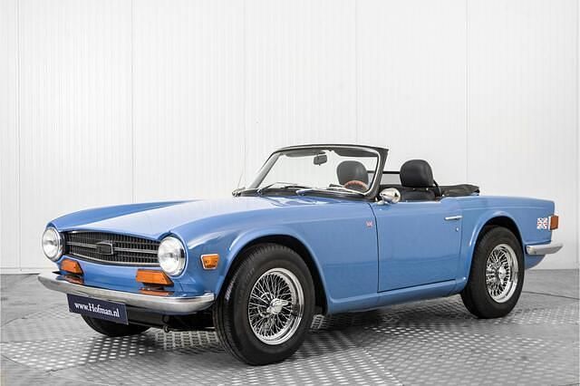 Blauw Gebruikt 1973 Triumph TR6 Cabriolet | € 27.500 - Afbeelding 1/4