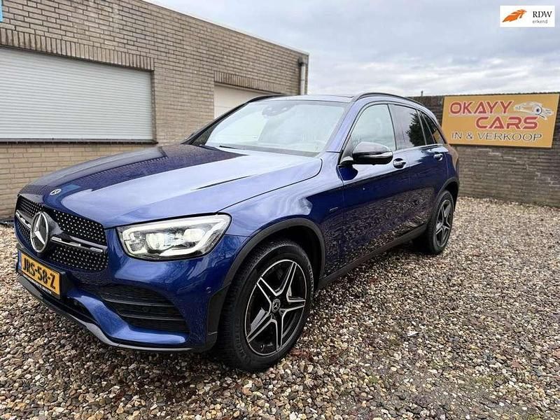 Blauw Occasion 2020 Mercedes GLC300e Premium Plus SUV | € 39.950 (Goede deal) - Afbeelding 1/4