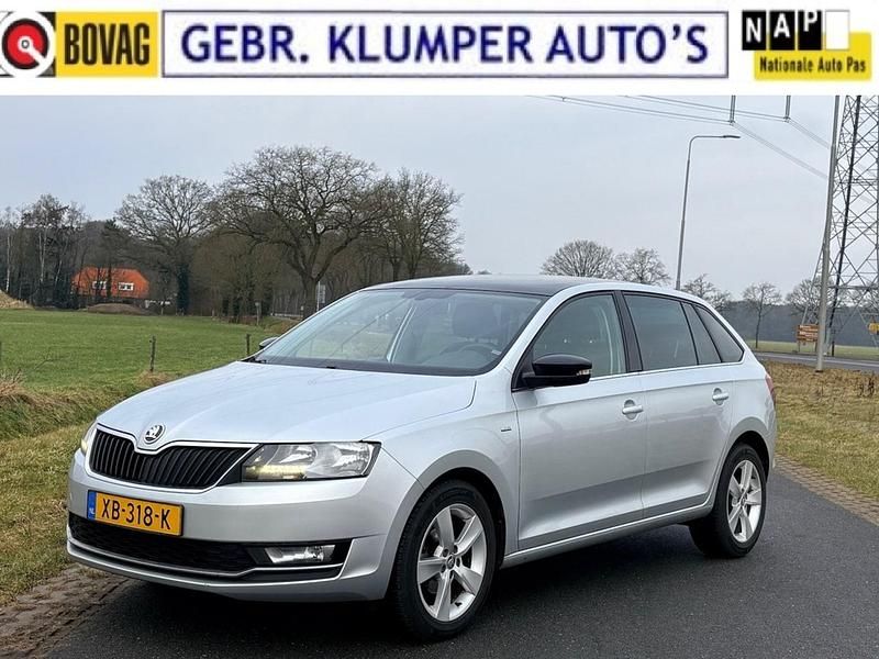 Grijs (metallic) Occasion 2018 Skoda Rapid Clever Hatchback | € 10.990 (Eerlijke prijs) - Afbeelding 1/4