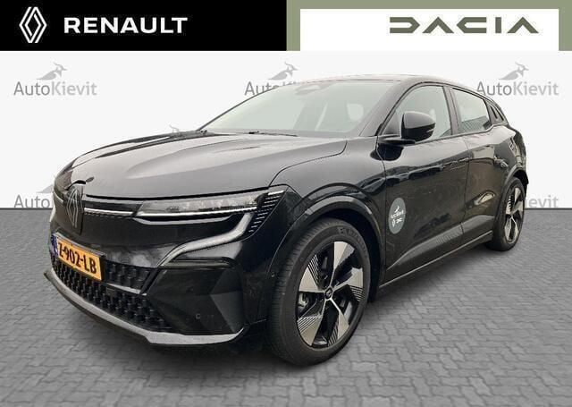Zwart metallic Gebruikt 2024 Renault Mégane Evolution Hatchback | € 27.950 (Super prijs) - Afbeelding 1/3