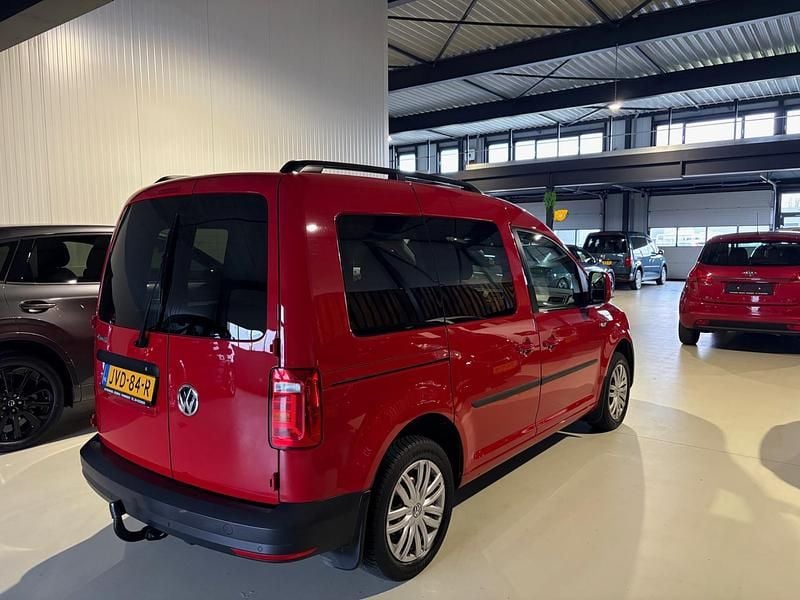 Occasion VW Caddy Trendline 131 PK (96 kW) 2018 Rood MPV