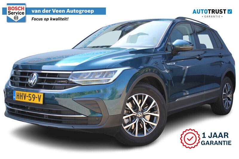 Blauw Gebruikt 2024 VW Tiguan Edition SUV | € 38.250 (Goede deal) - Afbeelding 1/4