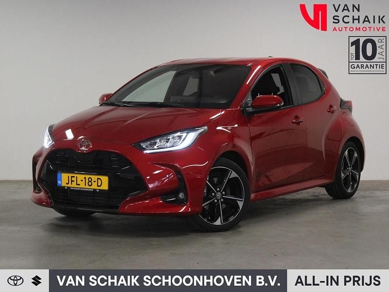 Occasion Toyota Yaris Executive 131 PK (96 kW) 2025 Rood Hatchback