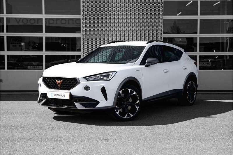 Wit Gebruikt 2023 Cupra Formentor VZ SUV | € 32.845 (Eerlijke prijs) - Afbeelding 1/4