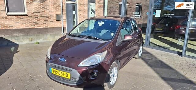 Bruin Occasion 2009 Ford Ka Trend Hatchback | € 2.750 (Iets duurder) - Afbeelding 1/4