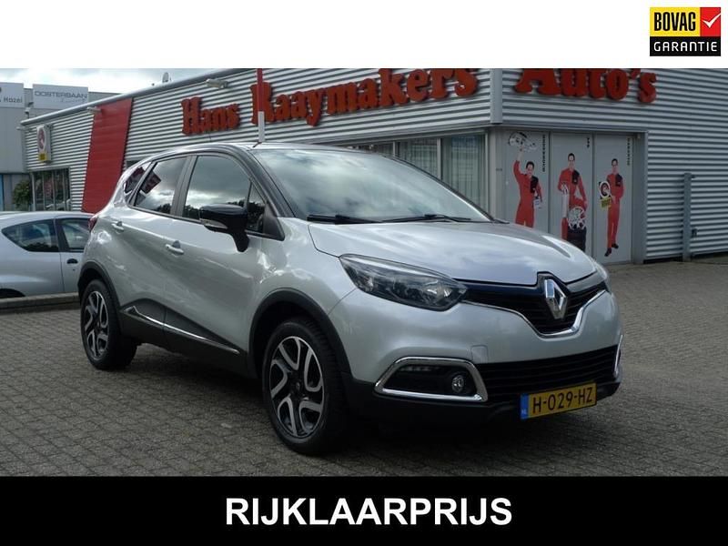 Grijs Occasion 2015 Renault Captur Dynamique SUV | € 11.800 (Duur) - Afbeelding 1/3