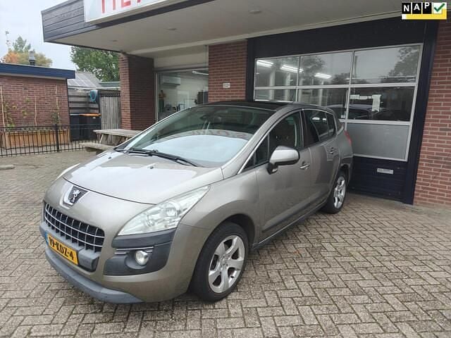 Grijs Gebruikt 2009 Peugeot 3008 MPV | € 1.950 (Super prijs) - Afbeelding 1/4