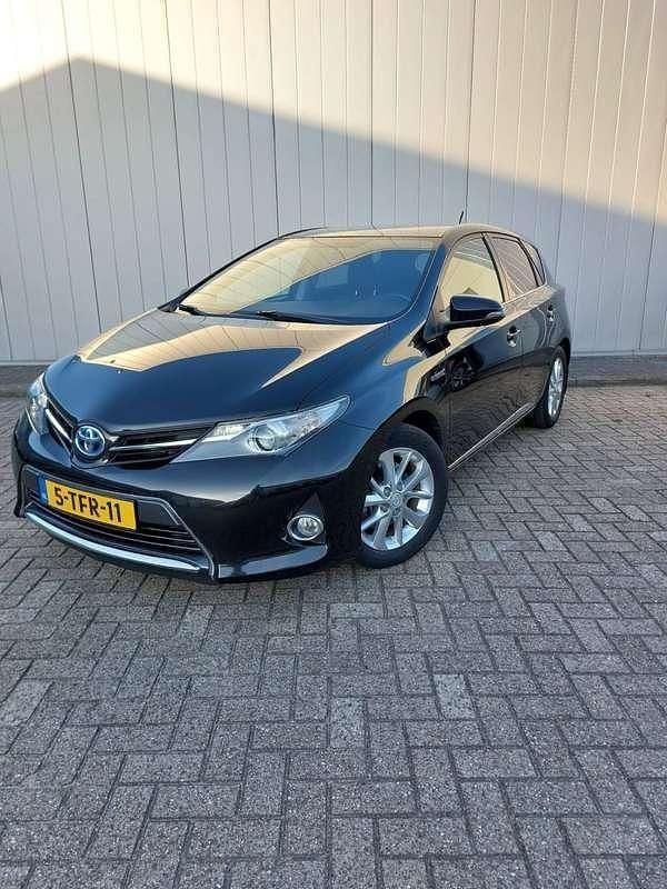 Zwart Gebruikt 2014 Toyota Auris Hatchback | € 8.450 (Eerlijke prijs) - Afbeelding 1/4