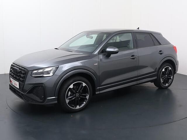 Grijs Gebruikt 2024 Audi Q2 S-Line SUV | € 35.840 (Duur) - Afbeelding 1/4