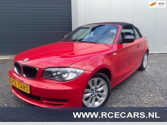 Rood Gebruikt 2009 BMW 118 Cabriolet Cabriolet | € 8.945 (Goede deal) - Afbeelding 1/4