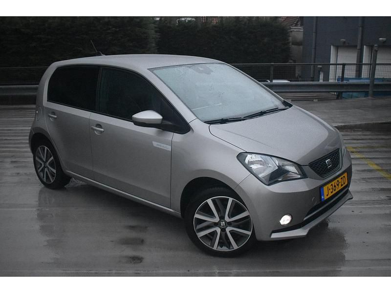 Occasion Seat Mii 61 kW (83 PK) 2020 Grijs Hatchback