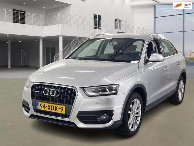 Grijs Gebruikt 2012 Audi Q3 Proline SUV | € 9.540 (Goede deal) - Afbeelding 1/4