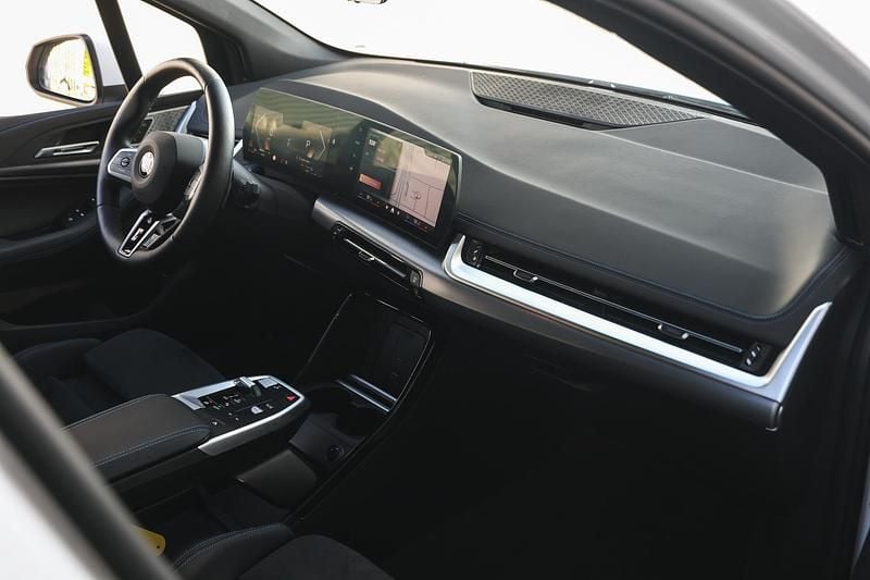 Occasion BMW 218 M Sport 136 PK (100 kW) 2024 Wit Stationwagen