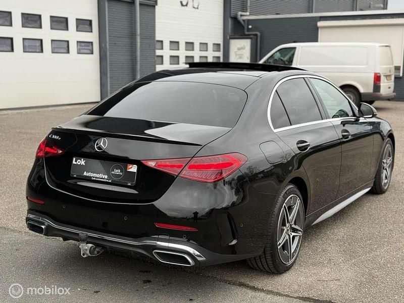 Occasion Mercedes C300e AMG line 204 PK (150 kW) 2022 Zwart Sedan