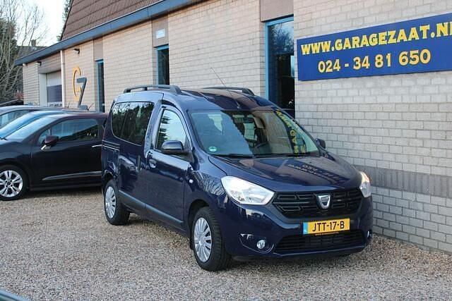 Blauw Occasion 2017 Dacia Dokker MPV | € 9.990 (Eerlijke prijs) - Afbeelding 1/4