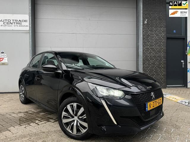 Zwart Occasion 2020 Peugeot e-208 Active Hatchback | € 11.950 (Goede deal) - Afbeelding 1/4
