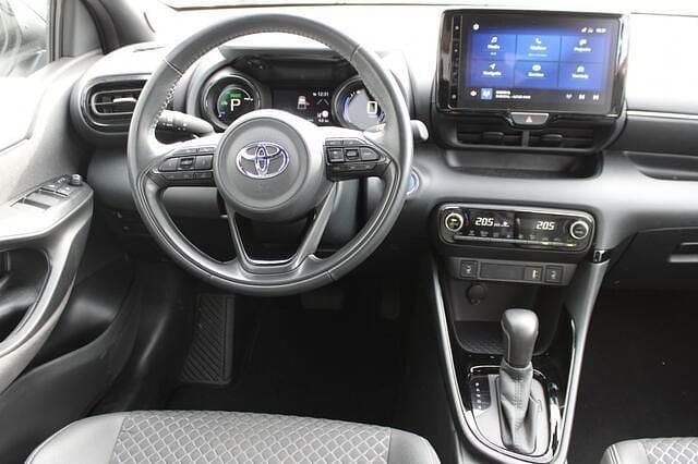 Occasion Toyota Yaris Executive 93 PK (68 kW) 2022 Wit Hatchback