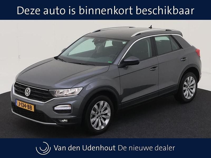 Grijs Gebruikt 2020 VW T-Roc Style SUV | € 24.750 (Goede deal) - Afbeelding 1/4