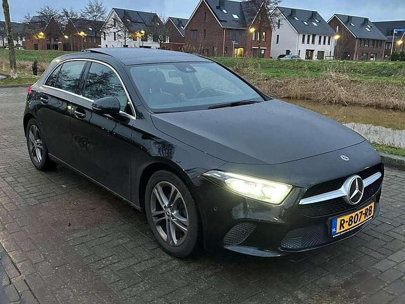 Gebruikt 2019 Mercedes A180 AMG Stationwagen | € 20.000 (Goede deal) - Afbeelding 1/4