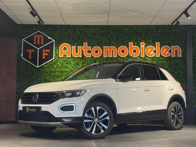 Wit Gebruikt 2019 VW T-Roc IQ Drive SUV | € 23.399 (Eerlijke prijs) - Afbeelding 1/4