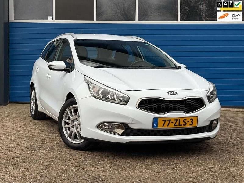 Occasion Kia Ceed Sportswagon Comfort 135 PK (99 kW) 2013 Wit Stationwagen
