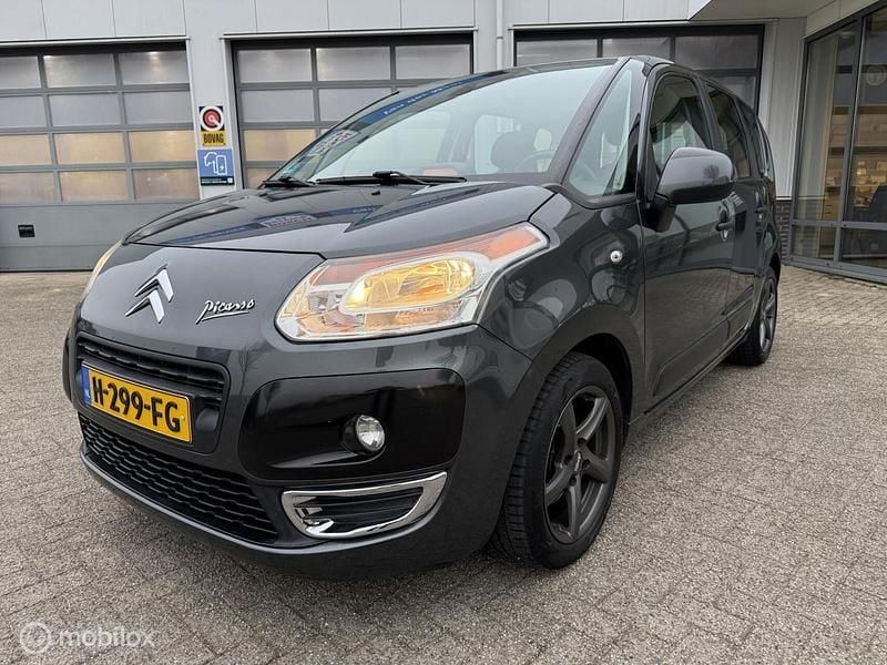 Grijs Occasion 2012 Citroën C3 Picasso Tendance MPV | € 6.490 (Eerlijke prijs) - Afbeelding 1/4