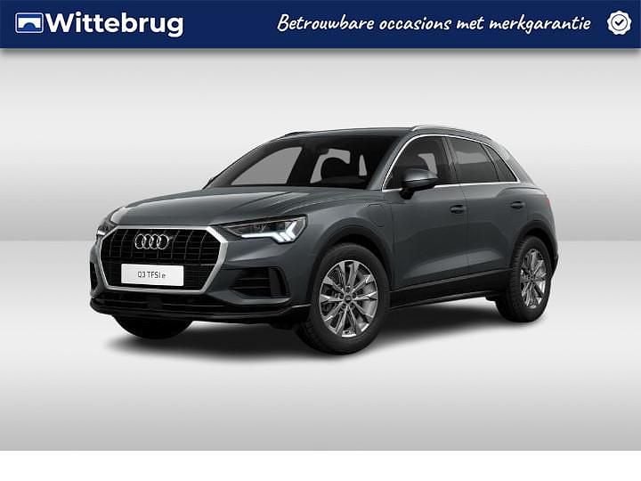 Grijs Occasion 2022 Audi Q3 Business SUV | € 32.950 (Goede deal) - Afbeelding 1/4