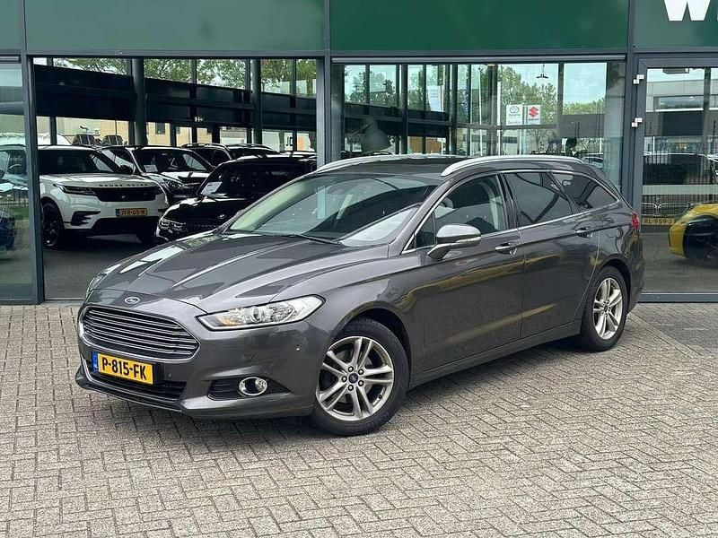 Grijs Gebruikt 2015 Ford Mondeo Titanium Stationwagen | € 11.995 (Eerlijke prijs) - Afbeelding 1/4