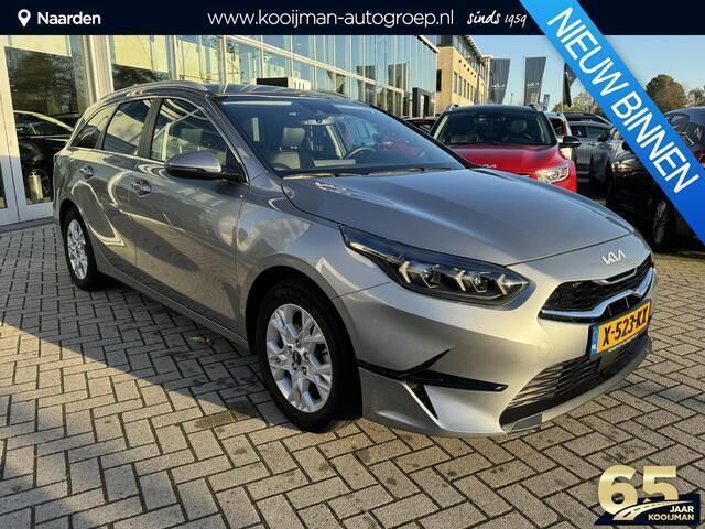 Lunar silver m Occasion 2023 Kia Ceed Sportswagon Stationwagen | € 27.445 (Duur) - Afbeelding 1/4