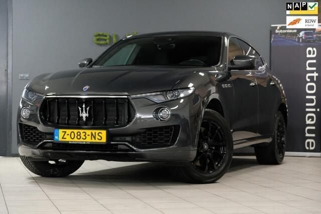 Grijs, metallic lak Gebruikt 2016 Maserati Levante GranLusso SUV | € 39.895 (Eerlijke prijs) - Afbeelding 1/4