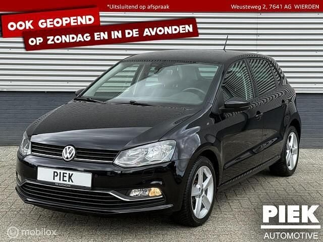 Zwart, metallic lak Gebruikt 2015 VW Polo Highline Hatchback | € 8.999 (Goede deal) - Afbeelding 1/3