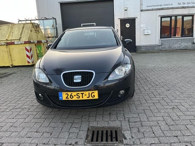 Occasion Seat Leon 102 PK (75 kW) 2006 Zwart Hatchback