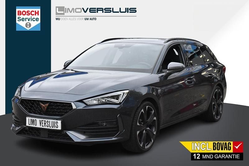 Grijs Gebruikt 2024 Cupra Leon VZ Stationwagen | € 32.750 (Eerlijke prijs) - Afbeelding 1/4