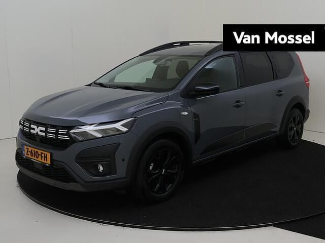 Grijs Gebruikt 2024 Dacia Jogger Extreme MPV | € 23.930 (Eerlijke prijs) - Afbeelding 1/4