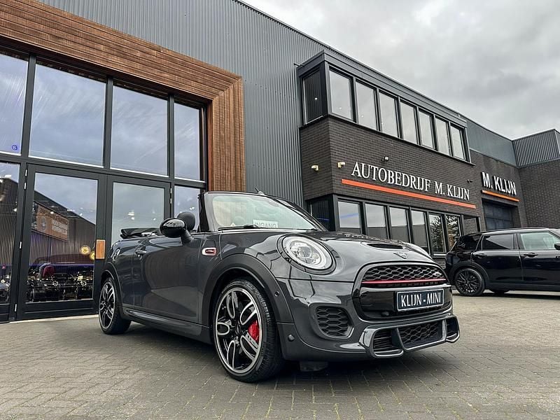Grijs Occasion 2018 Mini John Cooper Works Cabriolet Chili Cabriolet | € 28.500 (Eerlijke prijs) - Afbeelding 1/4