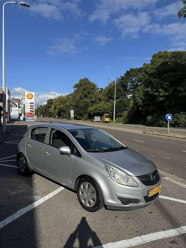 Grijs Gebruikt 2008 Opel Corsa Business MPV | € 1.950 (Super prijs) - Afbeelding 1/4