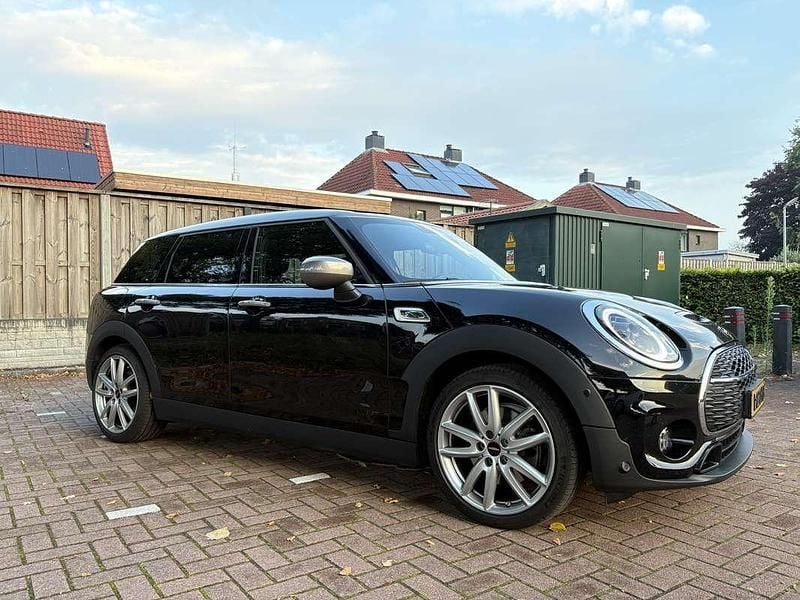 Zwart Gebruikt 2021 Mini Cooper S Clubman Stationwagen | € 30.950 (Eerlijke prijs) - Afbeelding 1/4