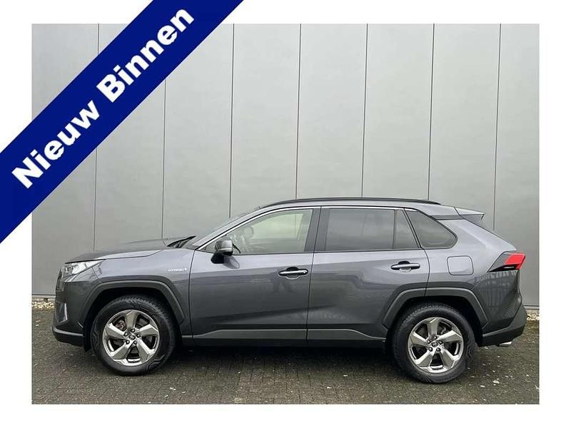 Grijs (metallic) Occasion 2020 Toyota RAV4 Hybrid Active SUV | € 29.950 (Eerlijke prijs) - Afbeelding 1/4