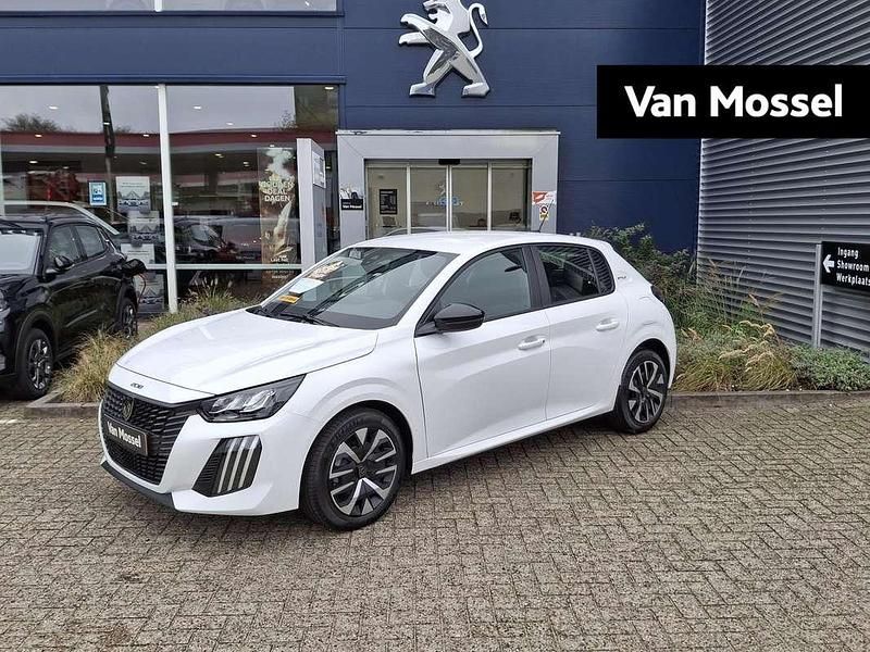 Wit Nieuw 2025 Peugeot 208 Style Hatchback | € 26.740 (Super prijs) - Afbeelding 1/3