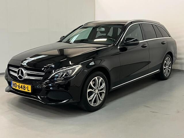 Occasion Mercedes C180 156 PK (114 kW) 2015 Zwart Stationwagen