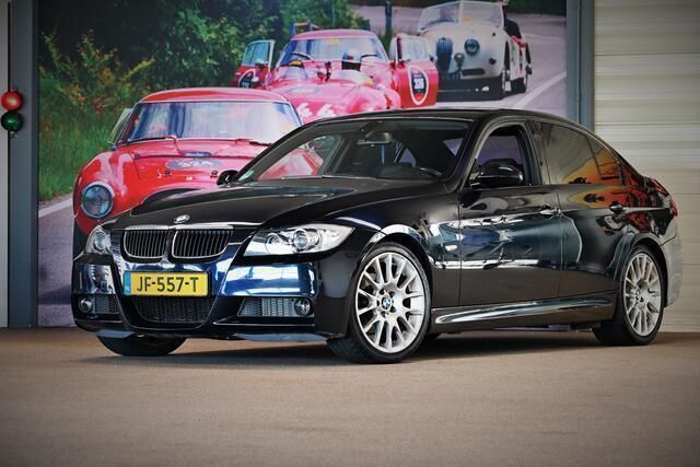Zwart, metallic lak Gebruikt 2006 BMW 320 Sport Line Sedan | € 9.950 - Afbeelding 1/4