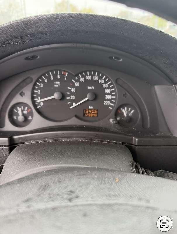 Gebruikt 2003 Opel Meriva Essentia MPV | € 1.000 (Goede deal) - Afbeelding 1/4