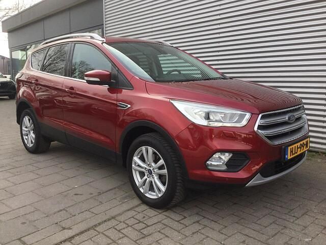 Occasion Ford Kuga Titanium 150 PK (110 kW) 2019 Rood SUV