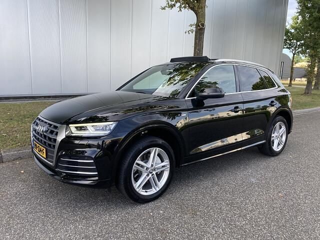 Zwart Gebruikt 2018 Audi Q5 S-Line SUV | € 33.750 (Goede deal) - Afbeelding 1/4