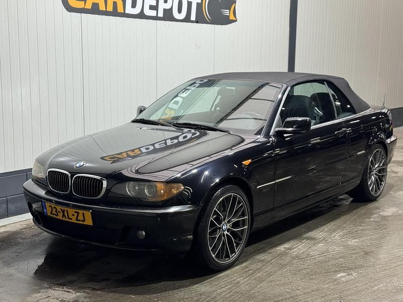 Zwart Gebruikt 2004 BMW 320 Cabriolet Cabriolet | € 6.999 (Super prijs) - Afbeelding 1/4