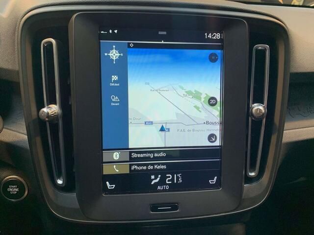 Zwart Occasion 2021 Volvo XC40 SUV | € 27.390 - Afbeelding 1/4