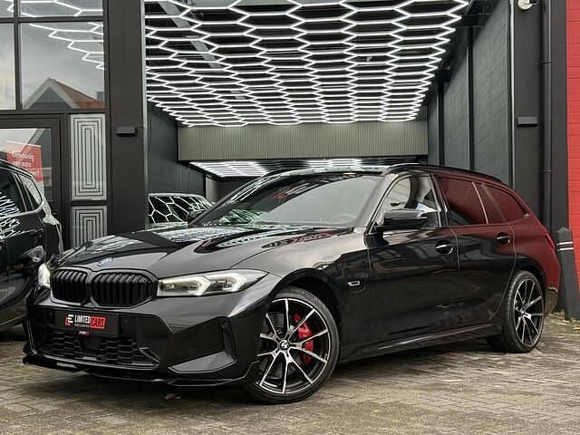 Occasion BMW 330 M Sport 291 PK (214 kW) 2023 Zwart Stationwagen