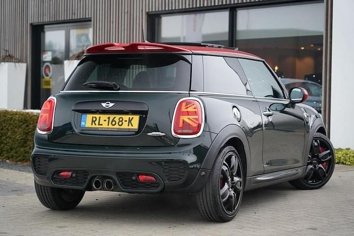 Occasion Mini John Cooper Works Chili 2018 Groen Hatchback