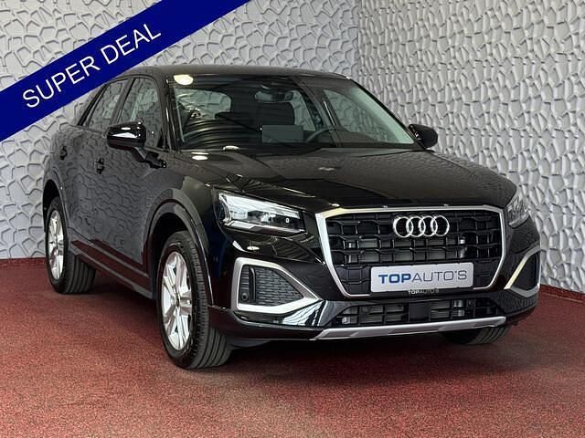 Zwart Gebruikt 2024 Audi Q2 Advanced SUV | € 33.888 (Eerlijke prijs) - Afbeelding 1/3