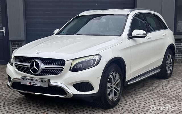 Wit Gebruikt 2016 Mercedes GLC220 Prestige SUV | € 21.500 (Super prijs) - Afbeelding 1/4